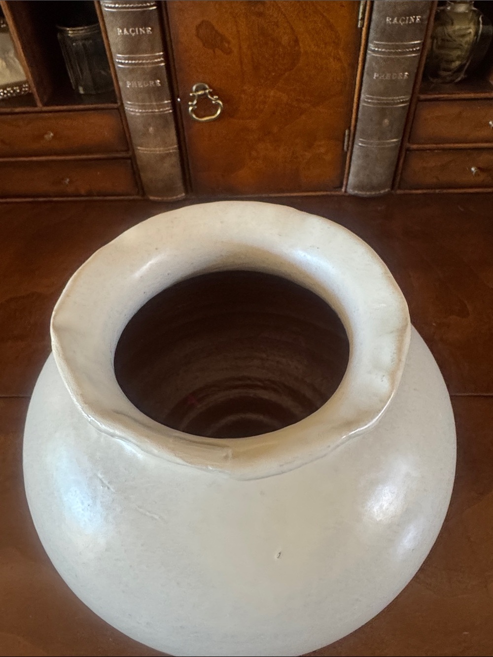 Pottery Barn Willa Textured Vase - New! - Picture 4 of 4
